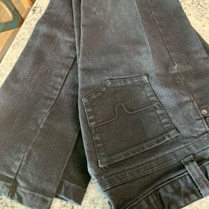 Kimes Ranch size 6/36 Black Betty jeans